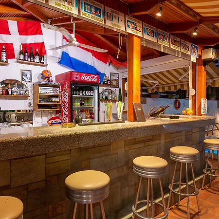 מלון דירות Galini