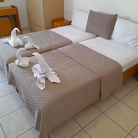 Aparthotel Galini 4*