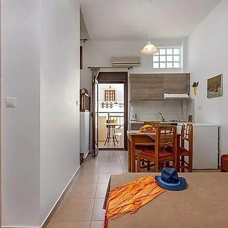 Aparthotel Galini