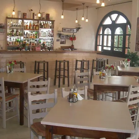 Aparthotel Galini 3*